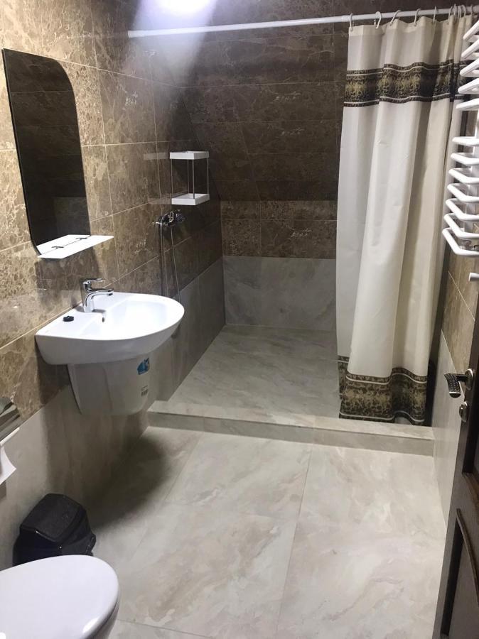 Чорна Вода Lazy Ngoại thất bức ảnh